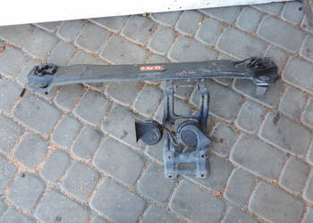 MERCEDES W203 CL PAS PRZEDNI BELKA