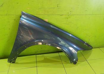 VOLVO C30 08 blotnik prawy przod przedni