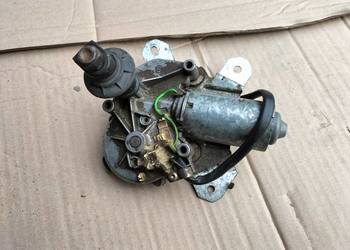 NISSAN TERRANO II 2  MECHANIZM SILNICZEK TYLNEJ WYCIERACZKI