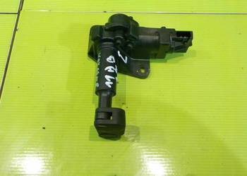 CHRYSLER GRAND VOYAGER V 09r spryskiwacz lampy lewy przod 014609