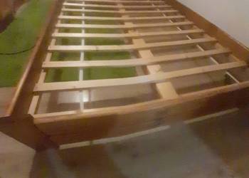 Łóżko 140x200 z materacem