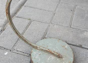 Stara podstawa lampki biurkowej metalowa