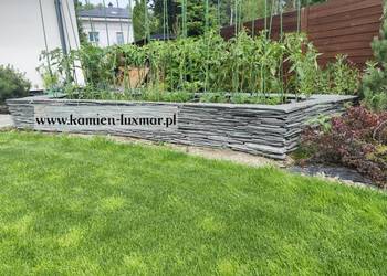 Serpentenit zielony 1-2 cm cięty jednostronnie kamień nieregularny/warstwa