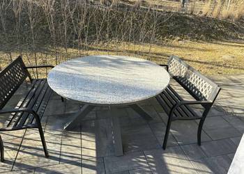 Stół ogrodowy granitowy