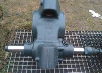 Obudowa mostu ZF MS-E 3060 z siłownikiem skrętu