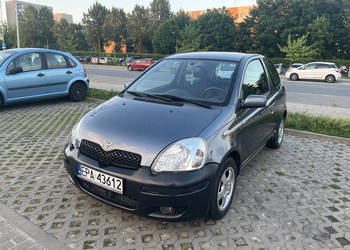 Toyota Yaris 1.3 benzyna 87KM 2005 polift oc pt maj 2027 klimatyzacja alufe