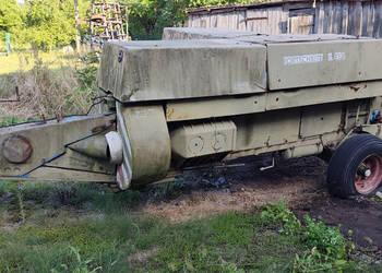 Prasa kostkująca wysokiego zgniotu Fortschritt K 454/1987r.