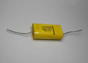 Kondensator 4,7uF 250V MKSE-011 Unitra MIFLEX