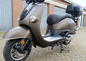 Skuter 50 retro 2020 Black Shadow super stan odblokowany