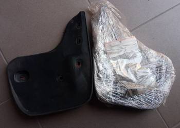 Chlapacze VW 6Q0 075 111