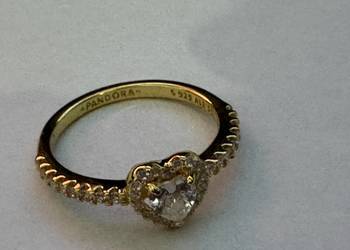 Pierścionek z Sercem Pandora