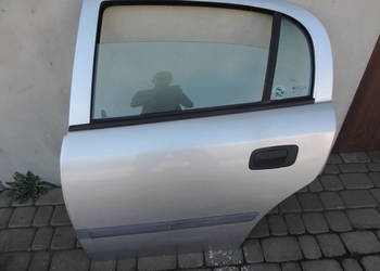 Drzwi lewy tył Astra 2 sedan kolor z147