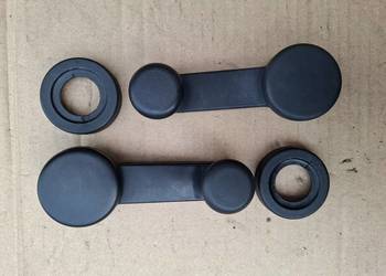 Korbki szyb maskownice korbek Fiat 126p Maluch