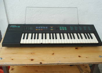 Keyboard Yamaha PSR-6 z osprzętem