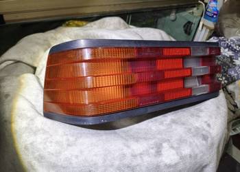 Mercedes 190 W201 lampa tylna lewa oryginał