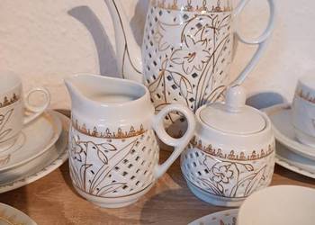 Porcelana ażurowo zdobiona zestaw do kawy