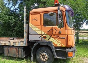 Man F2000 12-232 na części skrzynia kabina najazd