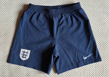 NIKE szorty dziecięce rozmiar 116/122