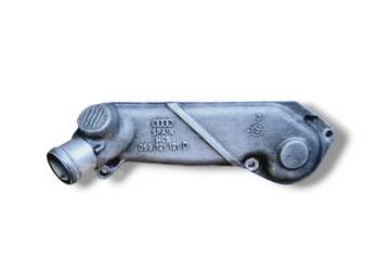 OBUDOWA TERMOSTATU AUDI A4 B6 AUDI A6 C5 VW PASSAT B5 FL 2.5 TDI 059121121D