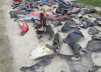 Plastiki yamaha piaggio italiet suzuki aprilla malaguti