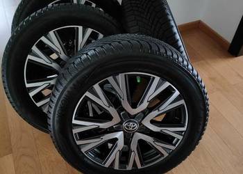 Toyota Yaris Cross 215x55 R 17 komplet  kół zimowych