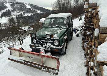 Suzuki samurai z  pugie hydraulicznym