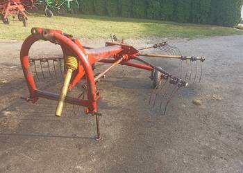 Zgrabiarka karuzelowa KUHN GA 300 M
