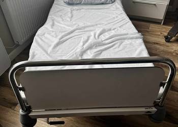 Łóżko szpitalne Deka firmy Stiegelmeyer