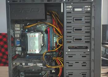 Komputer stacjonarny i3 1TB,500SSD,8GBRAM