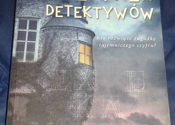 Pojedynek detektywów - Arkadiusz Niemirski Pojedynek detektywów - Arkadiusz Niemirski