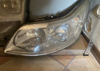 Lampa przednia Citroen C4 lewa