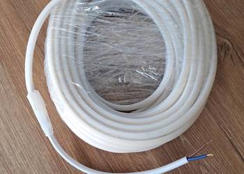 nowy neon led na taśmie samoprzylepnej cięty co 10 cm, długość 12 m, 220V