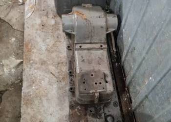 Sprzedam pleceka ursus c 330 pekniety