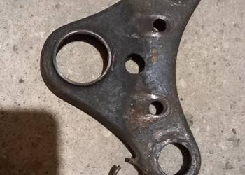 Polka zawieszenia zak rys