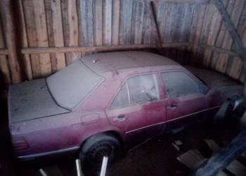 Mercedes W124 wyrejestrowany,