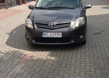 Toyota Auris 2.0 D-4D z 2011 r