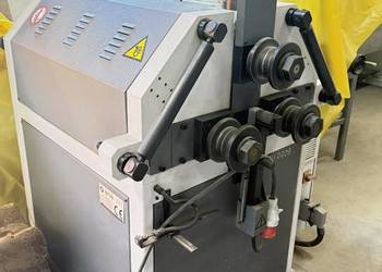 Giętarka trójrolkowa AMOB MAH 40/3 CNC