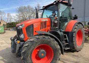 Ciągnik rolniczy Kubota M7171 Premium PowerShift rok 2017 przedni TUZ WOM