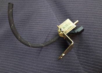 Audi a6 C4 80 B4 Coupe Cabrio Zawór podciśnienia próżniowy 437906283A