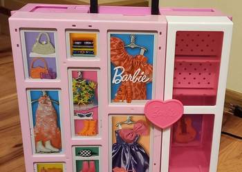Garderoba / szafa walizka barbie, lalka barbie fashionistas