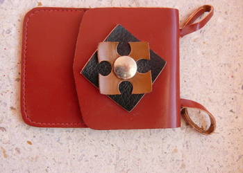 Zawieszka zapinana nowa  3 zl