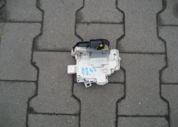 audi a4 b7 05-07r zamek drzwi przód prawy 8e1837016aa 7pin europa audi a4 b7 05-07r zamek drzwi przód prawy 8e1837016aa 7pin europa