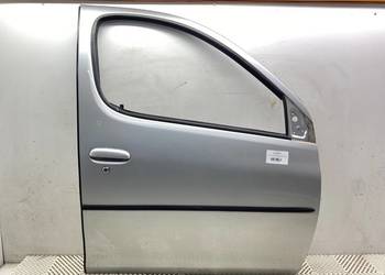 DRZWI PRAWY PRZÓD TOYOTA YARIS VERSO Minivan 99-05
