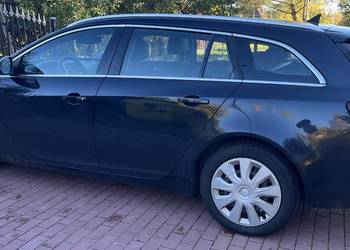 Na sprzedaż Opel insignia