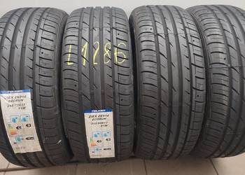 215/50 17 FALKEN ZIEX 7,8-8,1mm      2017r.