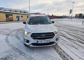 Sprzedam FORD ESCAPE Z 2017r.