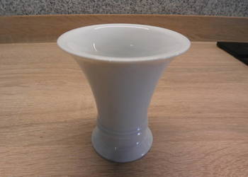 Wazon porcelanowy Fürstenberg biały szkliwiony