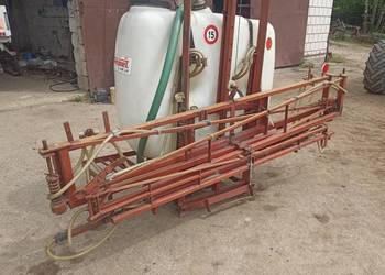 Opryskiwacz zawieszany Pilmet 412 LM
