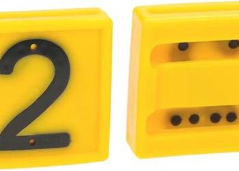 Cyfra do obroży, nr 2 żółta 45x45mm 306002FA