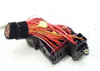 SKRZYNKA BEZPIECZNIKÓW PORSCHE CAYENNE 7L0941828 Kombi 02-10 4.5 340KM